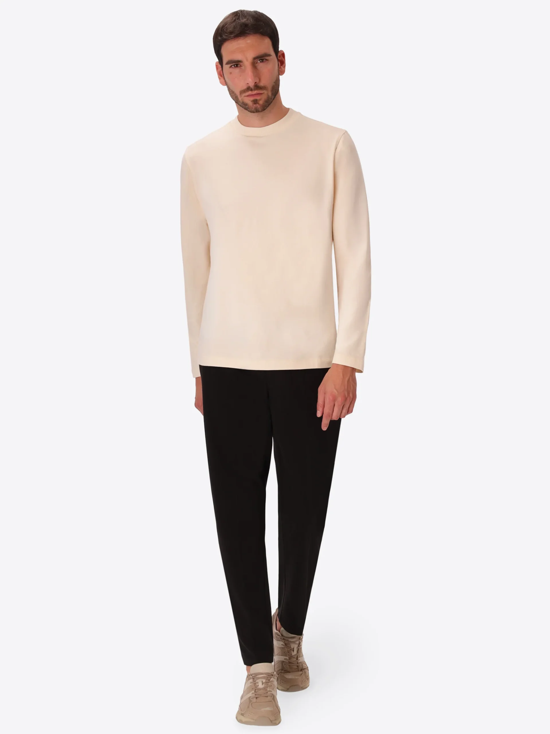 Carbon_Emery_Jersey_T_Shirt_Modigliani_Distretto12_Menswear_OffWhite_Model_FullBody